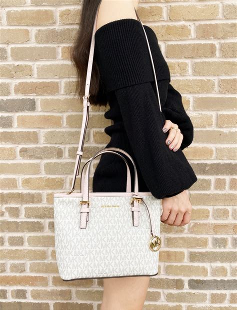 Michael Kors Jet Set Zip